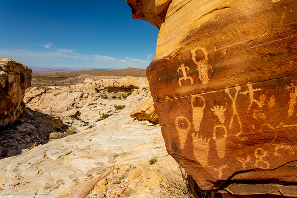 Gold Butte - Petroglyphs - Newspaper Rock- IMG128_3927